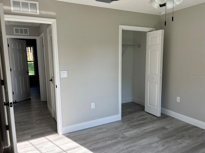 Spacious, unfurnished interior of a new home in , Dunnellon (Image 14).