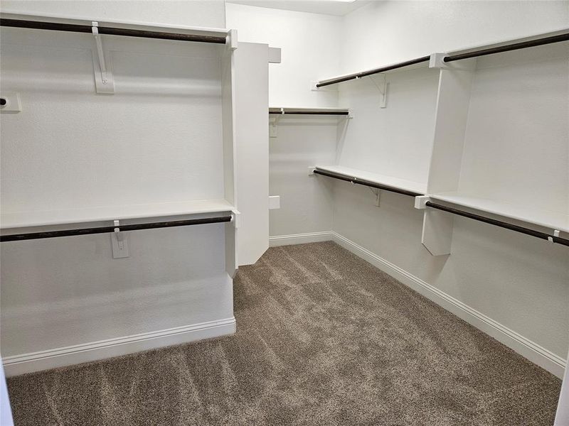 Spacious, unfurnished interior of a new home in , Godley (Image 17).