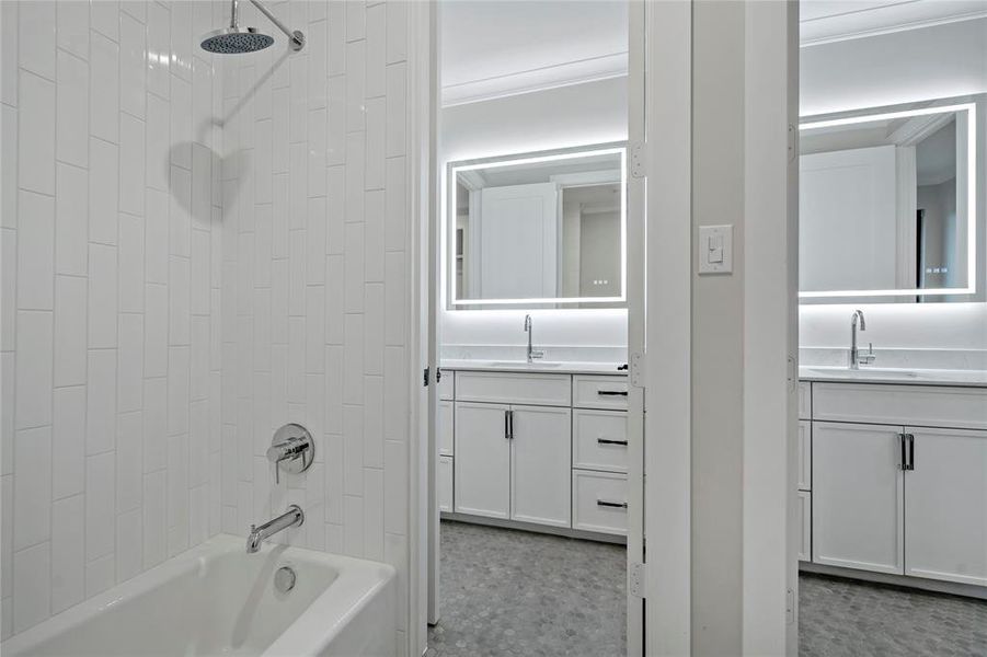 Jack & Jill bathrooms for 2 upstairs back bedrooms