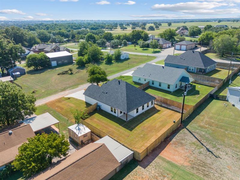 Front exterior of a new home in , Weatherford, TX, highlighting curb appeal (Image 23). Front exterior of a new home in , Weatherford, TX, highlighting curb appeal (Image 23).