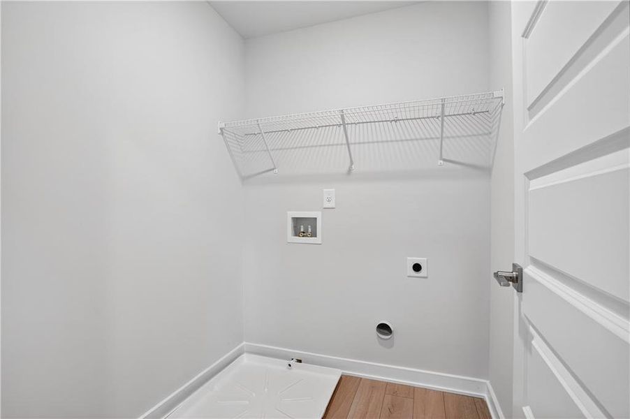 Spacious, unfurnished interior of a new home in , Villa Rica (Image 29).