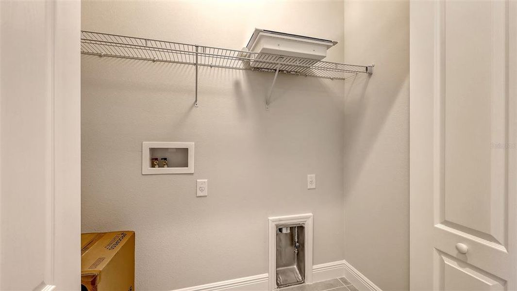 Spacious, unfurnished interior of a new home in Wildleaf, Parrish (Image 21).