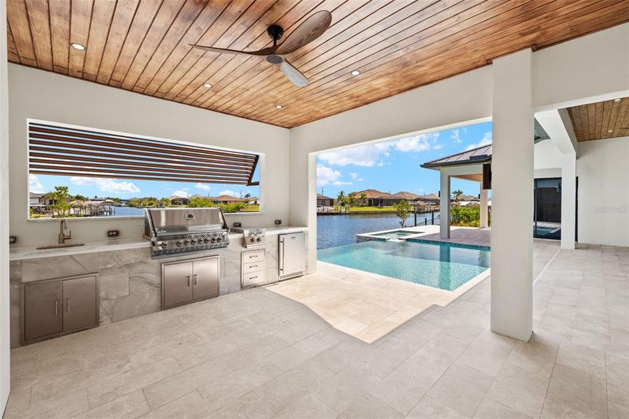 Exterior details and patio area of a home in , Cape Coral (Image 29).