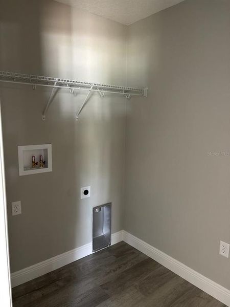 Spacious, unfurnished interior of a new home in , Dunnellon (Image 13). Spacious, unfurnished interior of a new home in , Dunnellon (Image 13).