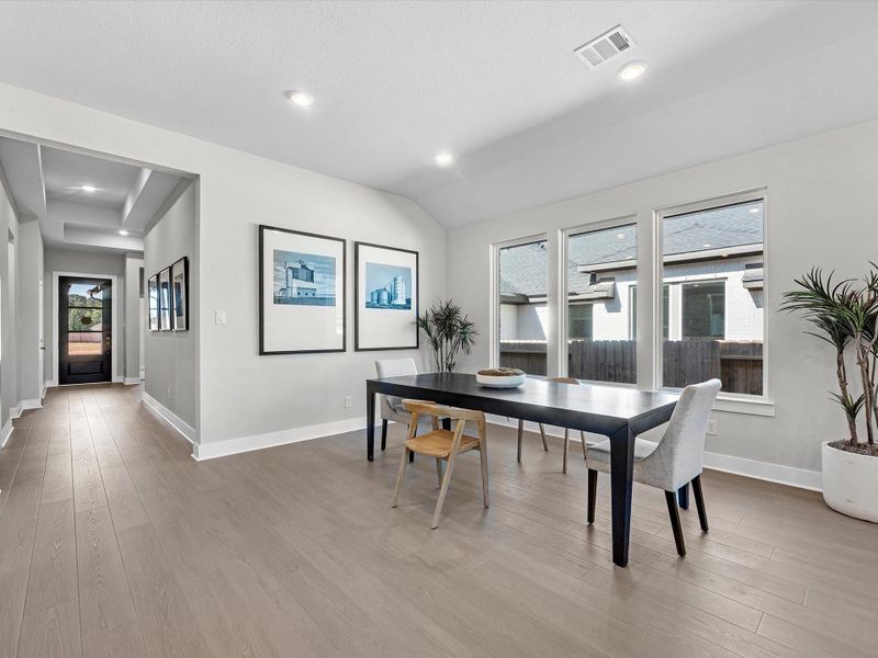 Furnished interior view inside a new home in Clopton Farms, Montgomery (Image 15).