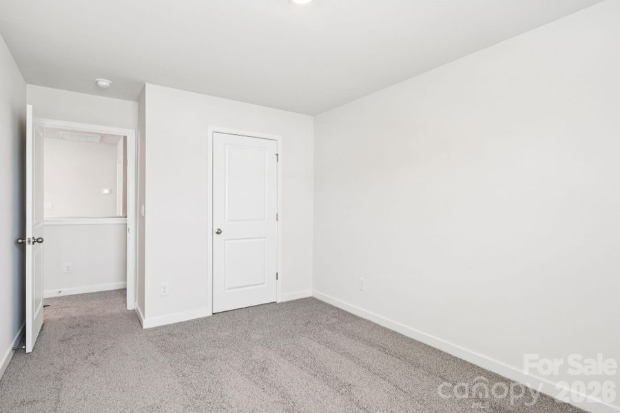 Spacious, unfurnished interior of a new home in Woodhaven at Chester, Chester (Image 35).