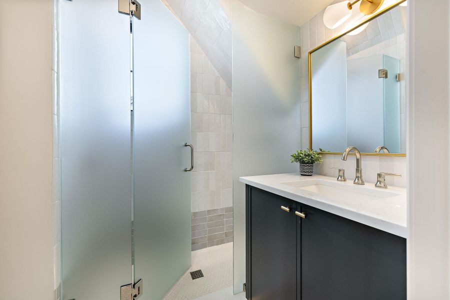 Furnished interior view inside a new home in , Austin (Image 37).