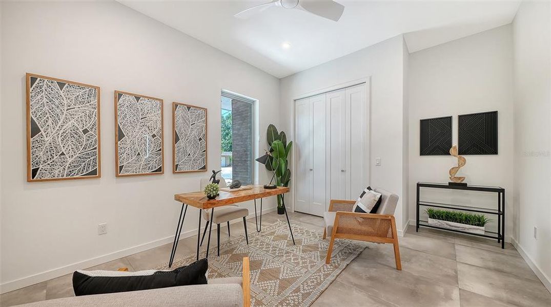 Furnished interior view inside a new home in , Sarasota (Image 42).
