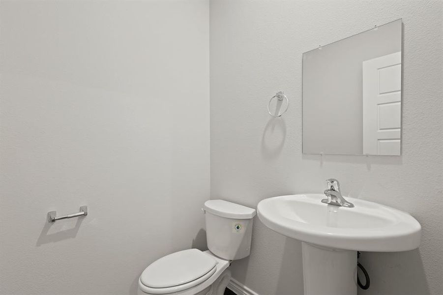 Furnished interior view inside a new home in Deer Creek, Fort Worth (Image 29). Furnished interior view inside a new home in Deer Creek, Fort Worth (Image 29).