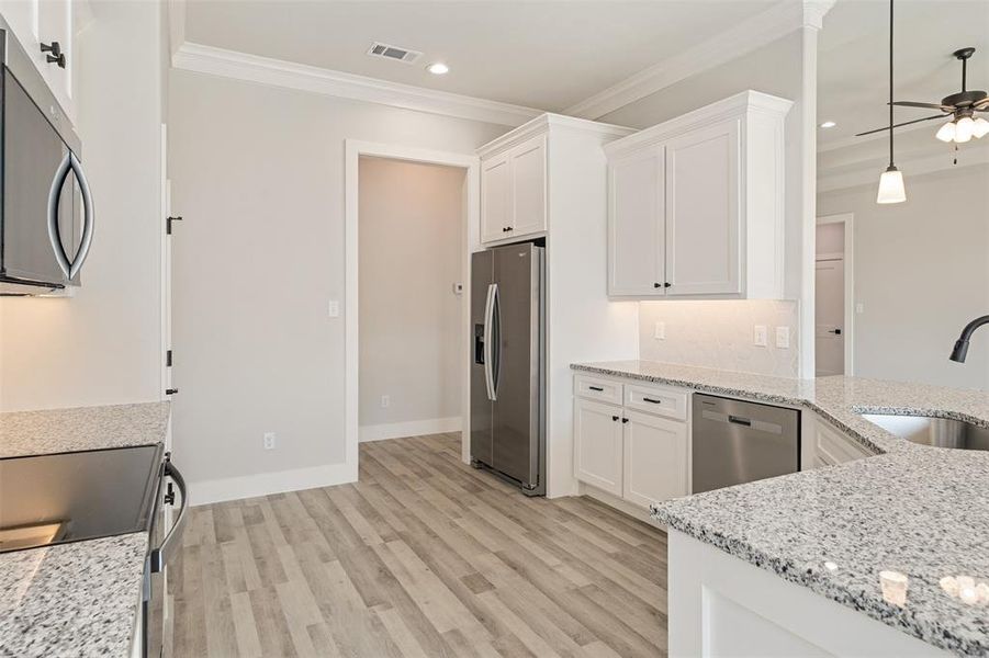 Furnished interior view inside a new home in , Mabank (Image 9).