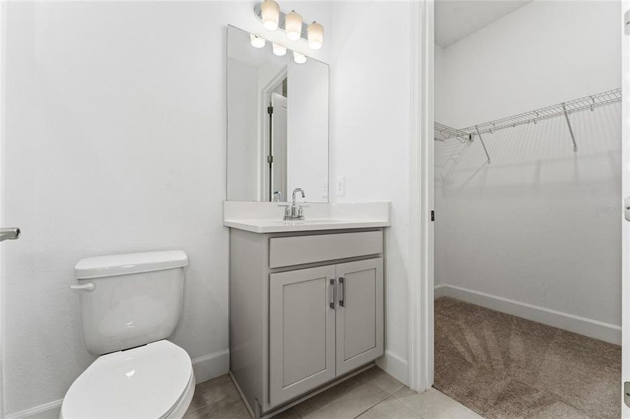 Furnished interior view inside a new home in , Winter Garden (Image 3).