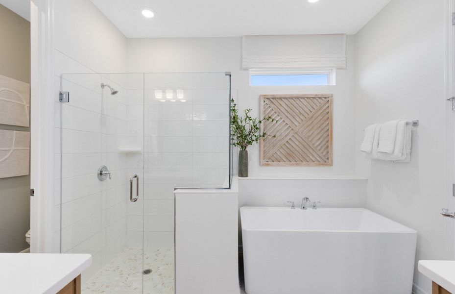 Representative furnished interior of a home built from the Concord by Pulte Homes in Tohoqua, Kissimmee (Image 18).