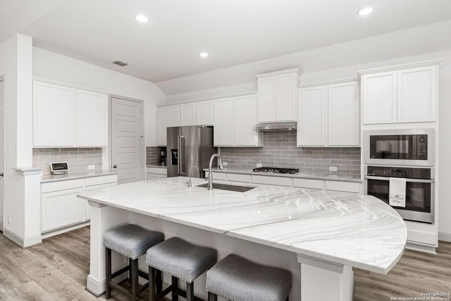 Furnished interior view inside a new home in Esperanza – New Phase Now Selling, Boerne (Image 25). Furnished interior view inside a new home in Esperanza – New Phase Now Selling, Boerne (Image 25).