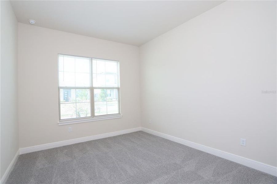 Spacious, unfurnished interior of a new home in , St. Cloud (Image 18).