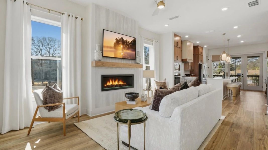 Representative furnished interior of a home built from the Seaton by DRB Homes in Barrett Pointe, Kennesaw (Image 13).