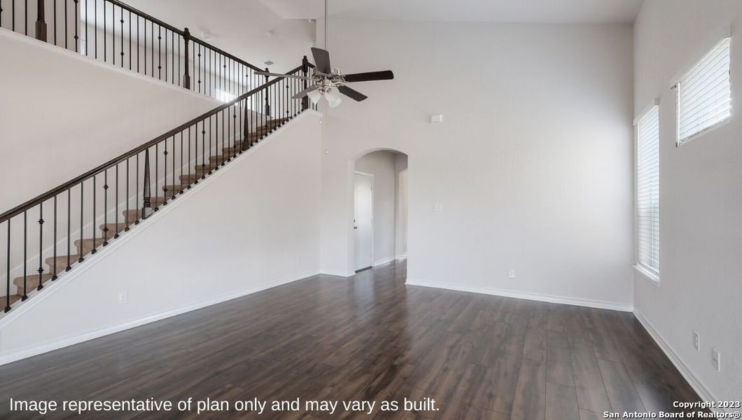 Spacious, unfurnished interior of a new home in Riverstone at Westpointe, San Antonio (Image 15).
