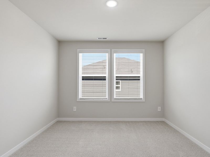 Spacious, unfurnished interior of a new home in Cadence Meadows, Zebulon (Image 16).