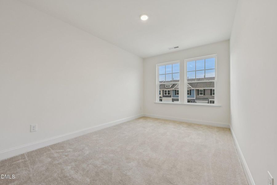 19-web-or-mls-Kensley Grv Ln-S0602-019