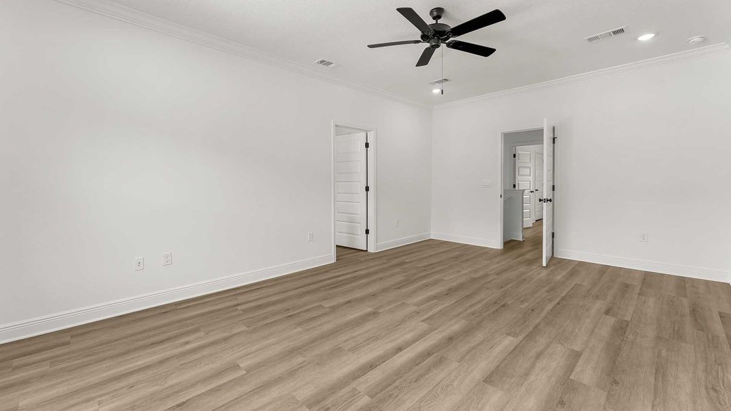 Spacious, unfurnished interior of a new home in Nellie Preserve, Santa Rosa Beach (Image 27).