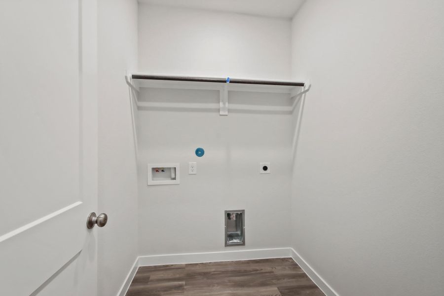 Spacious, unfurnished interior of a new home in The Woodlands Hills, Willis (Image 15). Spacious, unfurnished interior of a new home in The Woodlands Hills, Willis (Image 15).