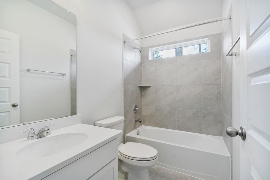 Furnished interior view inside a new home in The Woodlands Hills, Willis (Image 6).