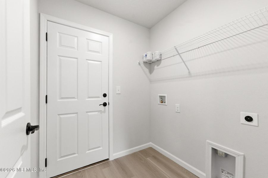 Spacious, unfurnished interior of a new home in , Jacksonville (Image 22). Spacious, unfurnished interior of a new home in , Jacksonville (Image 22).