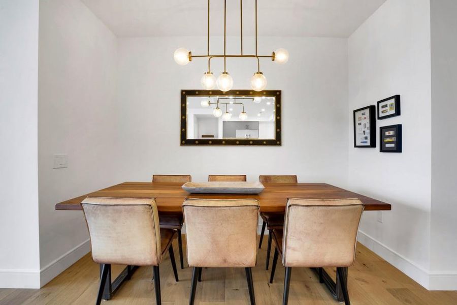 Furnished interior view inside a new home in The Dillon Buckhead, Atlanta (Image 20). Furnished interior view inside a new home in The Dillon Buckhead, Atlanta (Image 20).