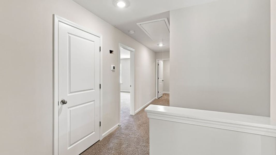 Spacious, unfurnished interior of a new home in Pine Lake Estates, Anderson (Image 25).