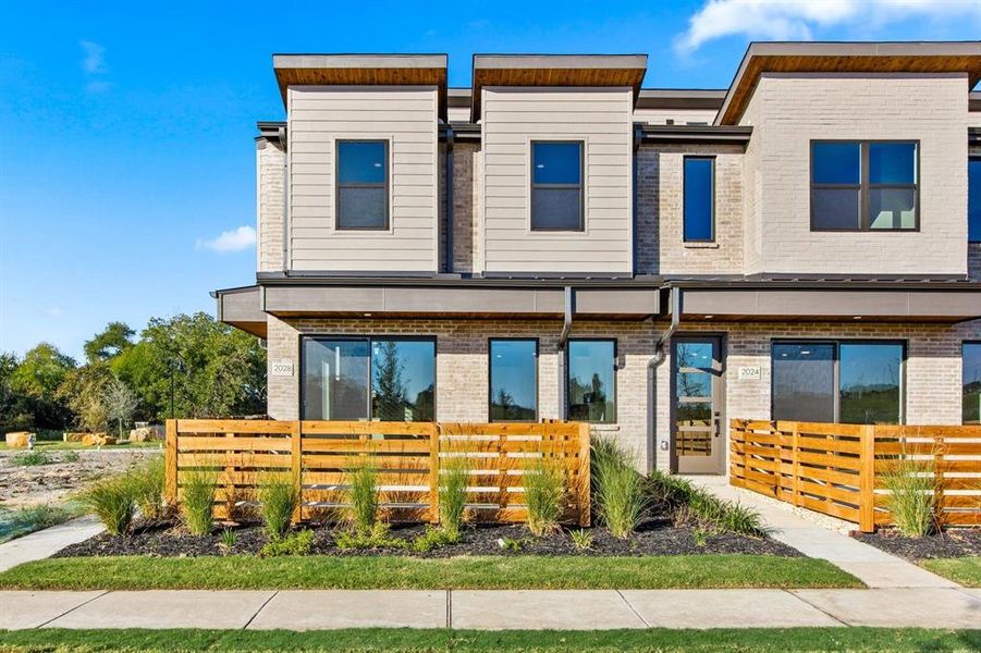 001-2028AldrichRoad-Celina-TX-75009-Exterior.jpg-SMALL