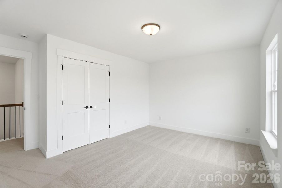Spacious, unfurnished interior of a new home in Robinson Oaks, Gastonia (Image 41).