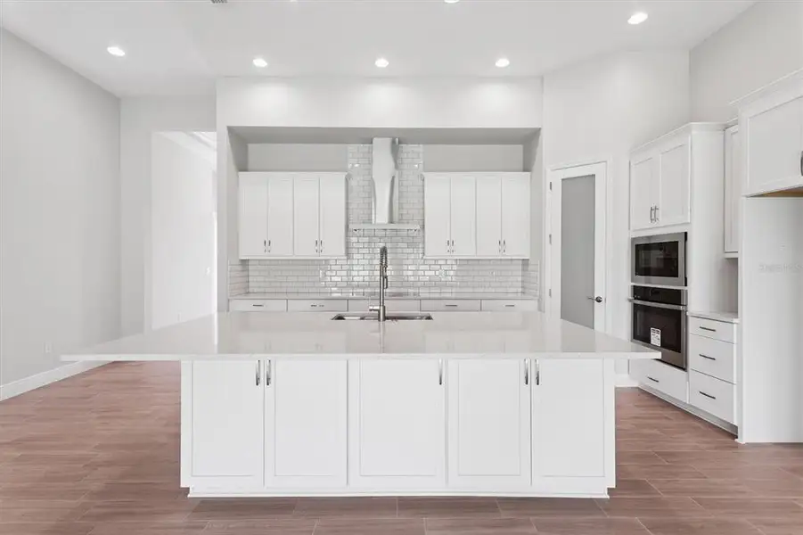Furnished interior view inside a new home in Triple Creek, Riverview (Image 4).