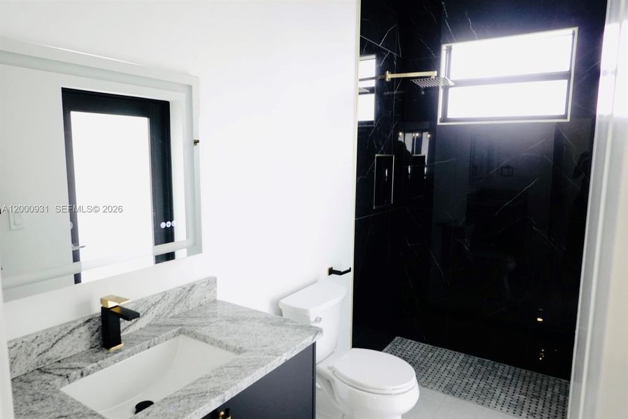 Furnished interior view inside a new home in , Port Charlotte (Image 12).