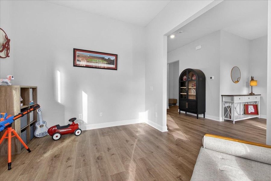 Furnished interior view inside a new home in Heron's Walk at Summers Corner, Summerville (Image 15). Furnished interior view inside a new home in Heron's Walk at Summers Corner, Summerville (Image 15).