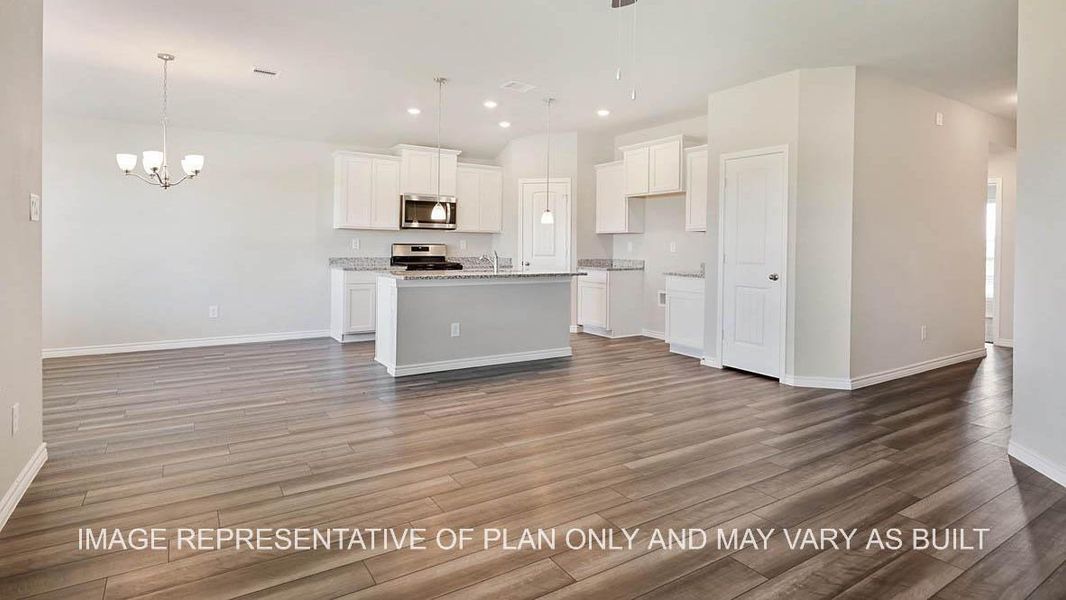 Spacious, unfurnished interior of a new home in Southern Pointe, College Station (Image 7). Spacious, unfurnished interior of a new home in Southern Pointe, College Station (Image 7).