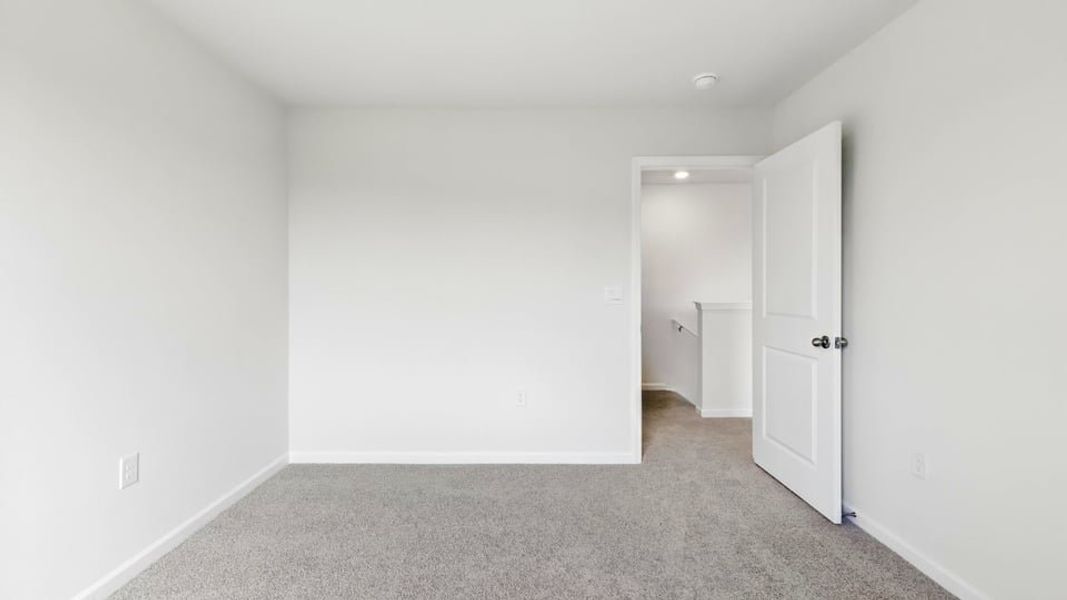 Spacious, unfurnished interior of a new home in Treemont Commons, Wellford (Image 29).