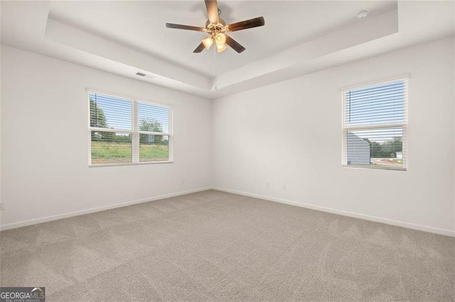 Spacious, unfurnished interior of a new home in , Buckhead (Image 27).