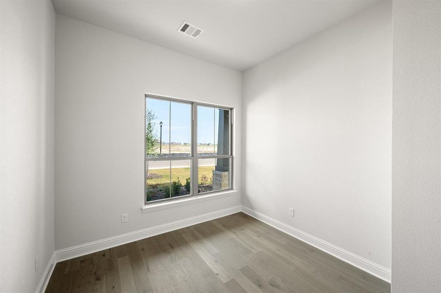 Spacious, unfurnished interior of a new home in Bull Hide Estates, Hewitt (Image 22). Spacious, unfurnished interior of a new home in Bull Hide Estates, Hewitt (Image 22).