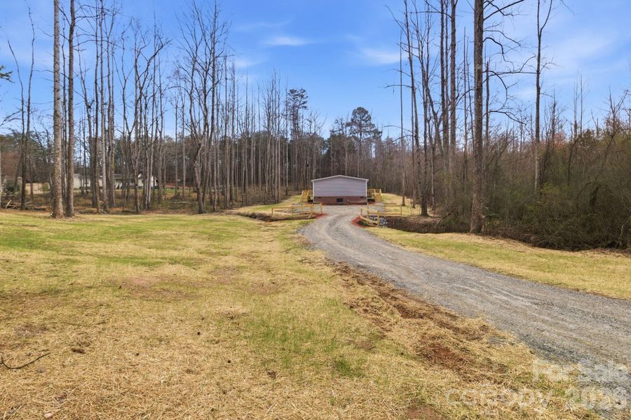 Natural landscape and outdoor views near  in Lincolnton (Image 27).