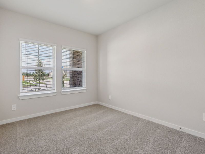 Spacious, unfurnished interior of a new home in Landing Meadows - Premier Series, New Caney (Image 12).