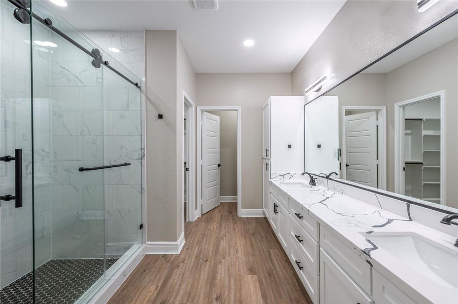 Furnished interior view inside a new home in , Houston (Image 12).