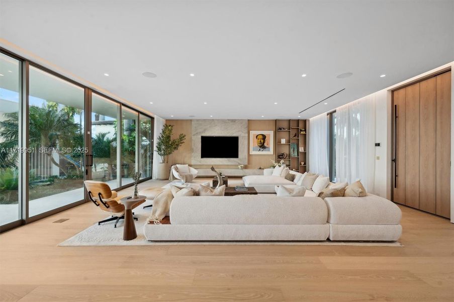 Furnished interior view inside a new home in , Miami Beach (Image 43).