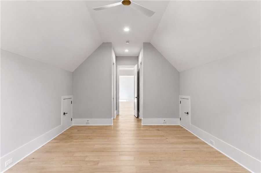 Spacious, unfurnished interior of a new home in , Alpharetta (Image 59). Spacious, unfurnished interior of a new home in , Alpharetta (Image 59).