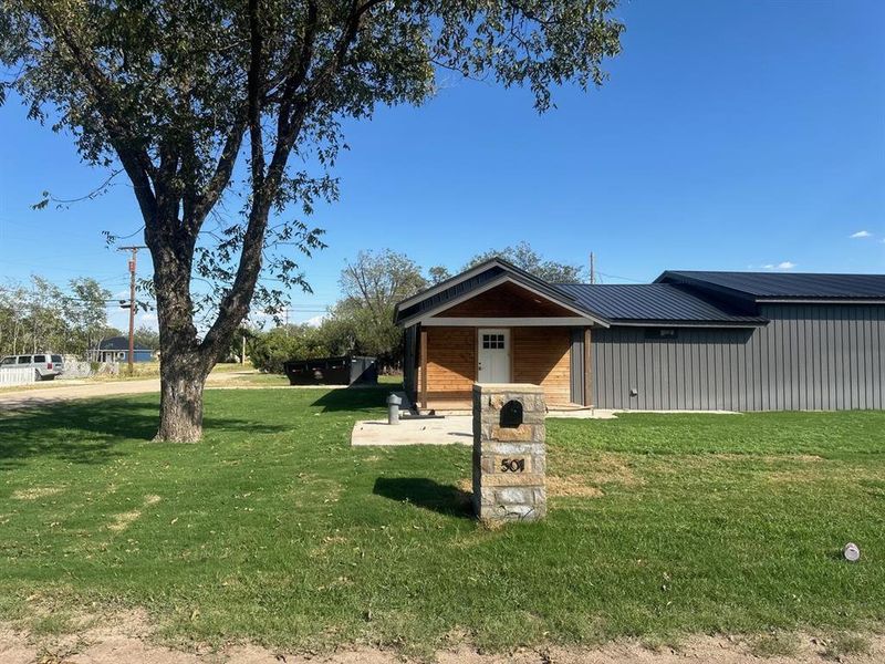 Exterior details and patio area of a home in , Merkel (Image 6).