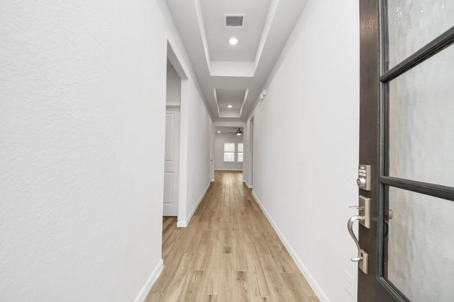 Furnished interior view inside a new home in Sunrise Cove: Landmark Collection, Texas City (Image 6).