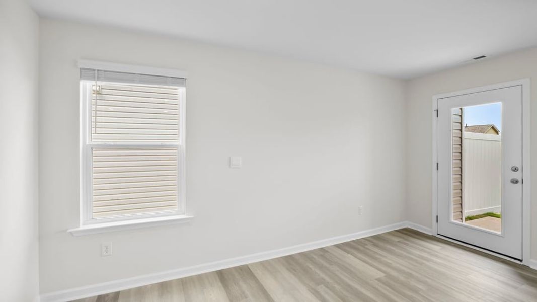 Spacious, unfurnished interior of a new home in Covington Village, Greer (Image 21).