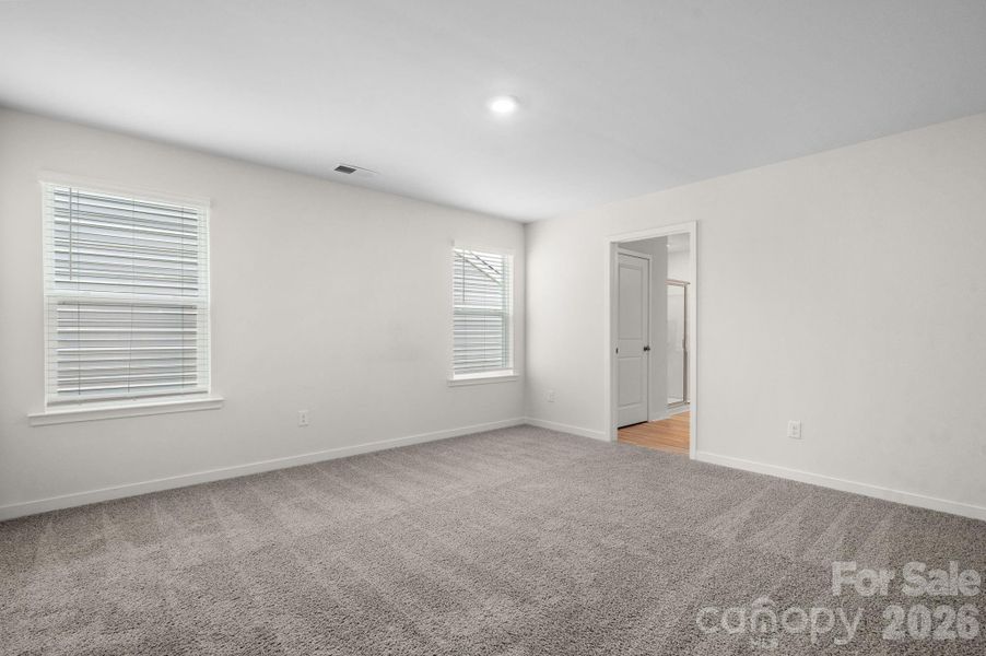 Spacious, unfurnished interior of a new home in The Hamptons at Hickory, Hickory (Image 27).