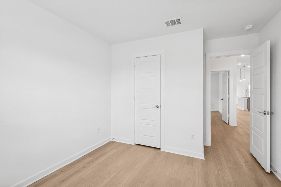 Spacious, unfurnished interior of a new home in Miller's Pond, Rosenberg (Image 9). Spacious, unfurnished interior of a new home in Miller's Pond, Rosenberg (Image 9).