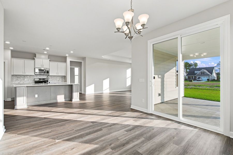 Spacious, unfurnished interior of a new home in Terrapin, Leland (Image 9).