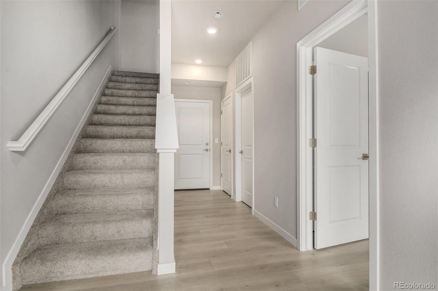 Spacious, unfurnished interior of a new home in , Broomfield (Image 19).