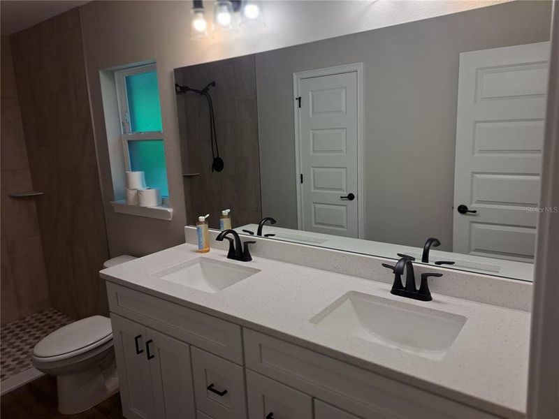 Furnished interior view inside a new home in , Citrus Springs (Image 9).